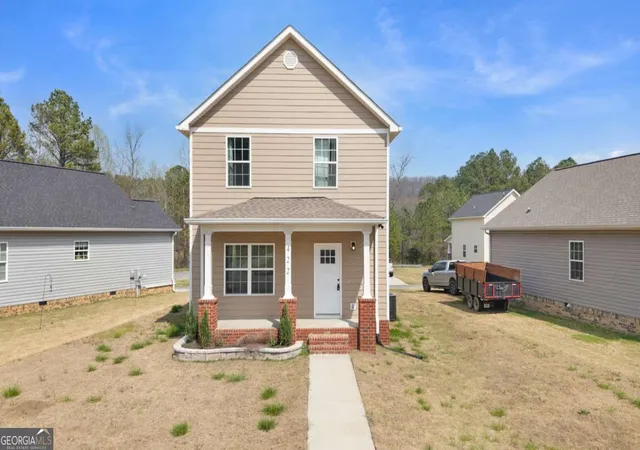 2nd image of 422 Coahulla Creek Dr, Dalton, GA 30721 | MLS# 10722567