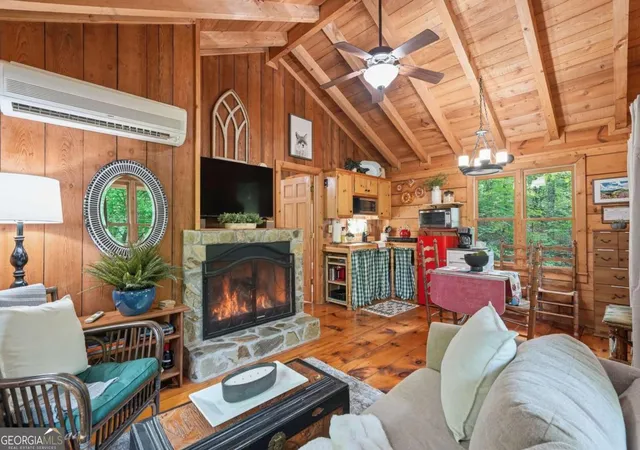 Homes for sale in Ellijay, GA | 28 Briar Creek Rd #14, Ellijay, GA 30540 | MLS# 10757640