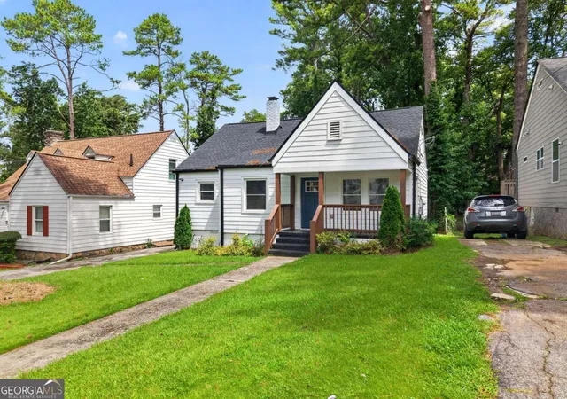 Photo 2 of Single family home for sale at 1673 Richland Rd Sw, Atlanta, GA 30311 | MLS# 10820939 | Listing updated on 2026-09-10