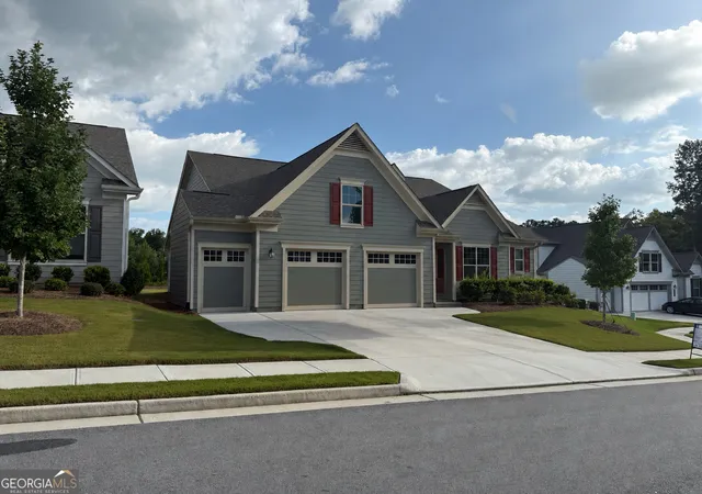 Photo 1 of Single family home for sale at 469 Silverbell Ct, Peachtree City, GA 30269 | MLS# 10805647 | Listing updated on 2026-10-08