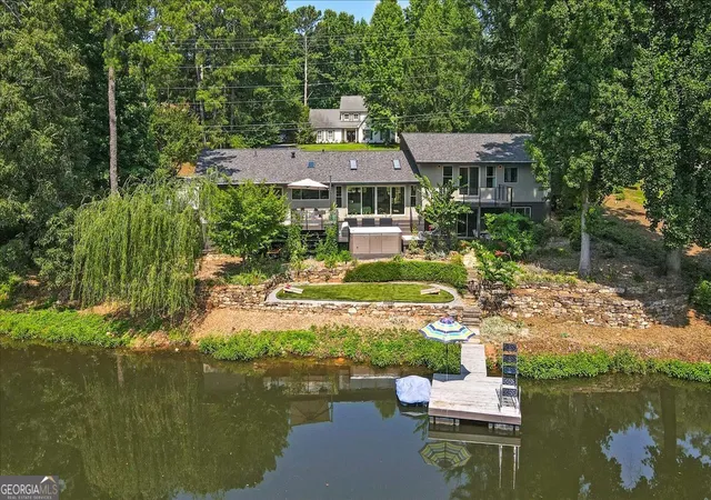 Photo 1 of Single family home for sale at 1085 Lake Charles Dr, Roswell, GA 30075 | MLS# 10798884 | Listing updated on 2026-10-28