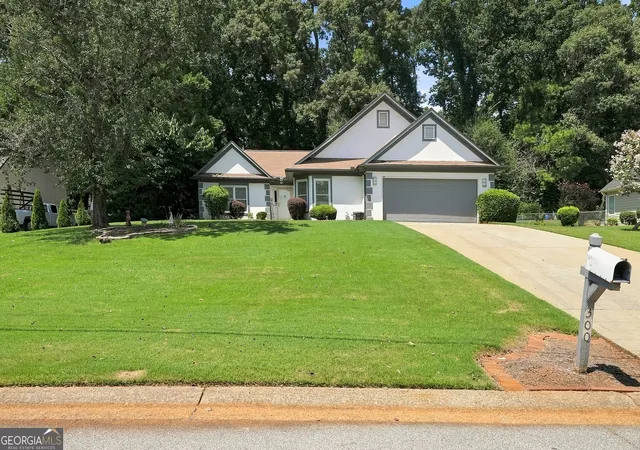 Photo 3 of Single family home for sale at 300 Leigh Kay Dr, Lawrenceville, GA 30046 | MLS# 10830844 | Listing updated on 2026-09-04