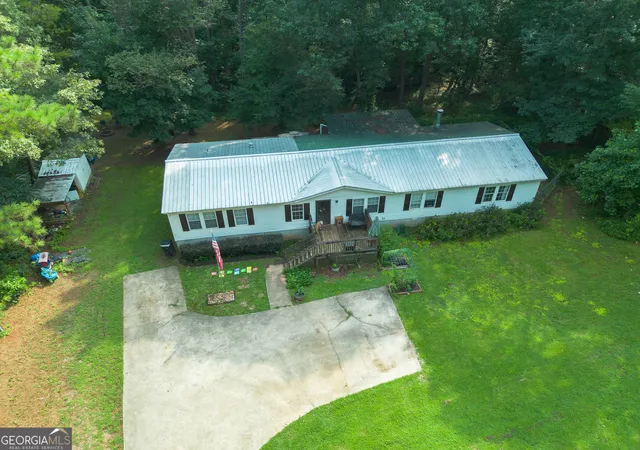 Photo 4 of Sale Pending at 315 Double Branch Rd, Danielsville, GA 30633 | MLS# 10817360 | Listing updated on 2026-08-25