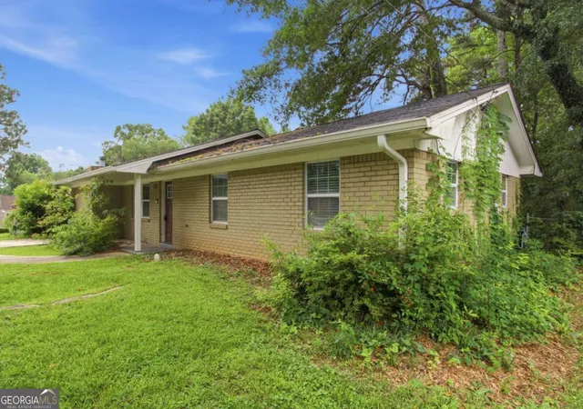 3rd image of 2343 Deer Pass Wy, Decatur, GA 30035 | MLS# 10785120