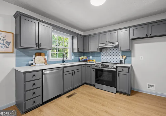 4th image of 210 Hearthstone Dr, Lagrange, GA 30241 | MLS# 10814861