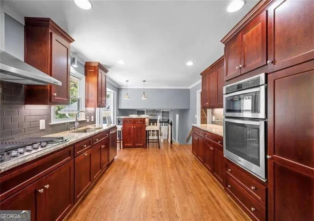 Photo 3 of Single family home for sale at 392 Heritage Ln, Alpharetta, GA 30009 | MLS# 10836572 | Listing updated on 2026-09-14