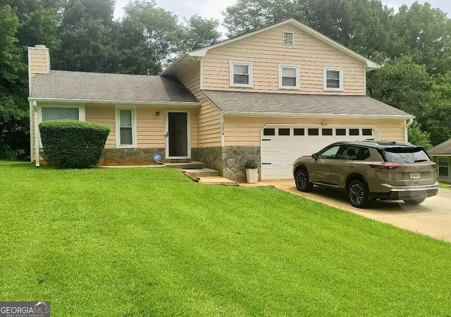 1st image of 1224 Whitney Pl, Stone Mountain, GA 30088 | MLS# 10812994