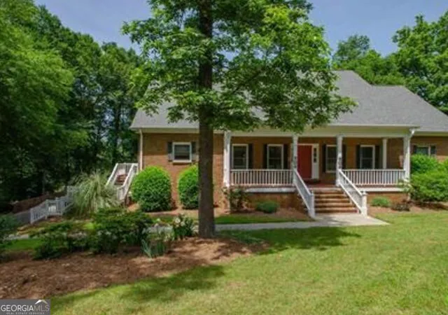 Photo 1 of Single family home for sale at 110 Holly Dr, Warner Robins, GA 31088 | MLS# 10807928 | Listing updated on 2026-08-14