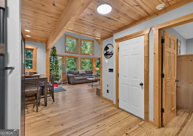 2nd image of 10 Esker Ct, Ellijay, GA 30540 | MLS# 10829847