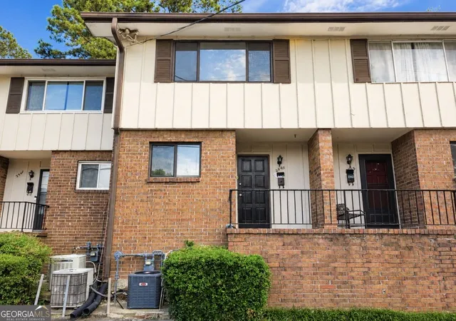 1st image of 2545 Bradford Sq Ne, Atlanta, GA 30345 | MLS# 10831467
