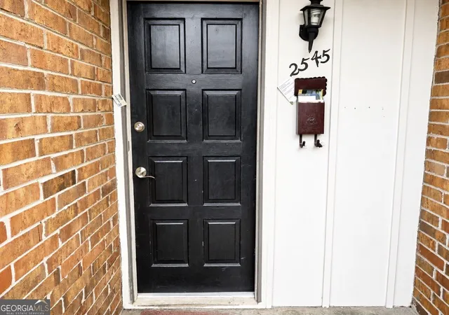 2nd image of 2545 Bradford Sq Ne, Atlanta, GA 30345 | MLS# 10831467