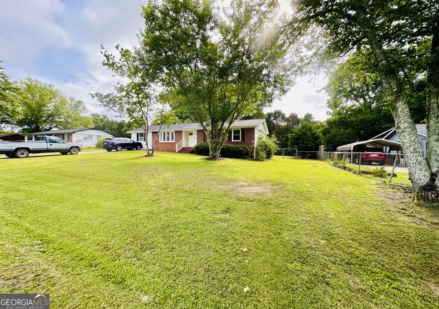 Homes for sale in Perry, GA | 213 Hilltop Dr, Perry, GA 31069 | MLS# 10775848