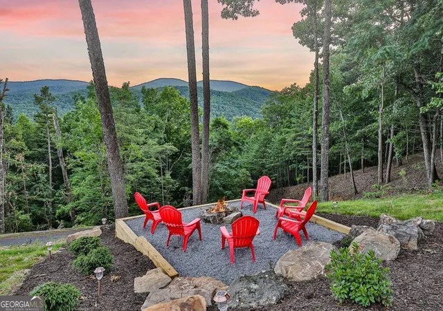 Photo 3 of Single family home for sale at 175 Cochise Rd #19, Blue Ridge, GA 30513 | MLS# 10674171 | Listing updated on 2026-06-15