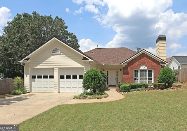 1st image of 2813 Colleton Dr, Marietta, GA 30066 | MLS# 10798524