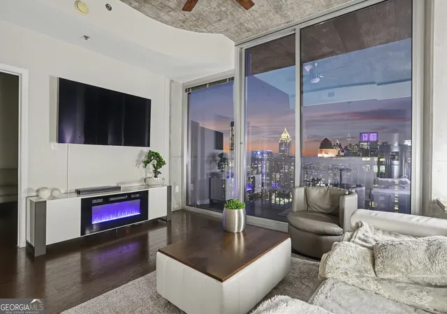 1st image of 855 Peachtree St Ne #3206, Atlanta, GA 30308 | MLS# 10825287