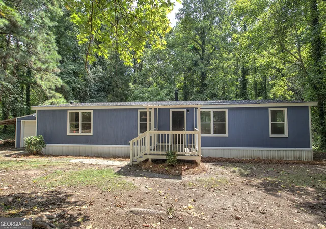Photo 1 of Manufactured home for sale at 5160 E Holiday Ct Se, Acworth, GA 30102 | MLS# 10827303 | Listing updated on 2026-10-05