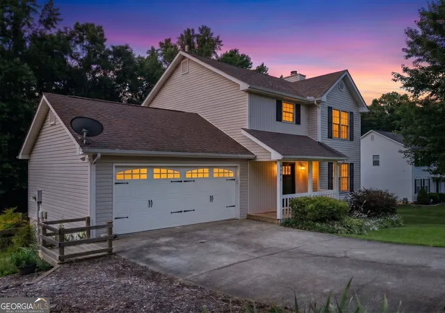 Photo 64 of Single family home for sale at 5735 Freeman Dr, Cumming, GA 30028 | MLS# 10794836 | Listing updated on 2026-09-07