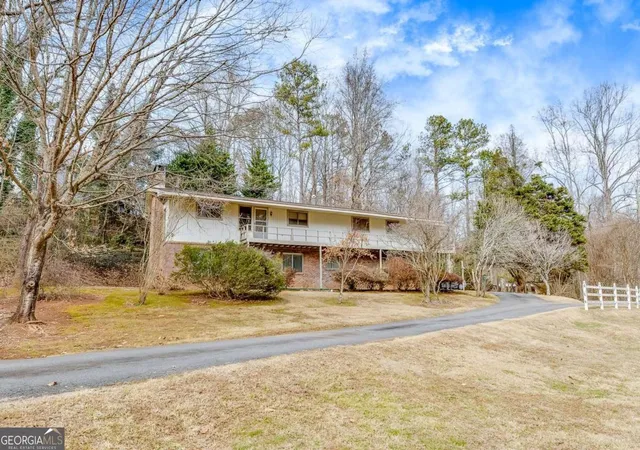 Photo 1 of Single family home for sale at 1036 Wooten Lake Rd Nw, Kennesaw, GA 30144 | MLS# 10775349 | Listing updated on 2026-08-19