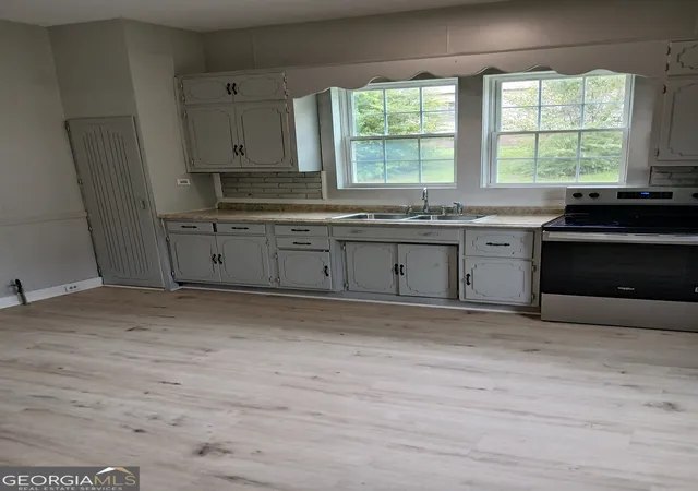 4th image of 709 Spring Street, Valley, AL 36854 | MLS# 10781412