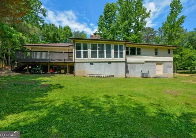 Homes for sale in Cumming, GA | 5851 Wills Orchard Rd, Cumming, GA 30040 | MLS# 10763297