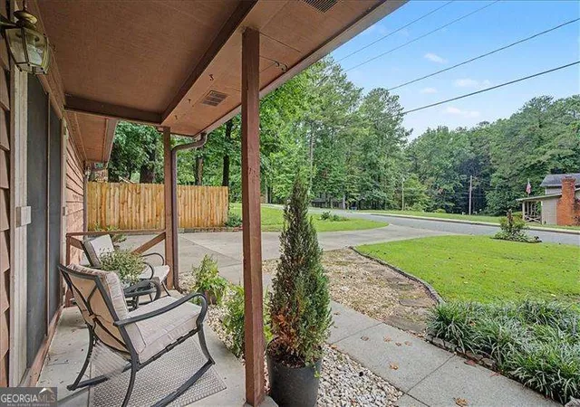 image of 3095 Woodland Dr Nw, Kennesaw, GA 30152 | MLS# 10809615