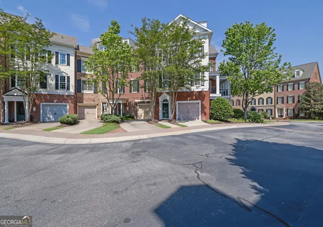 Photo 3 of Condo for sale at 2200 Edgartown Ln Se, Smyrna, GA 30080 | MLS# 10740212 | Listing updated on 2026-07-03