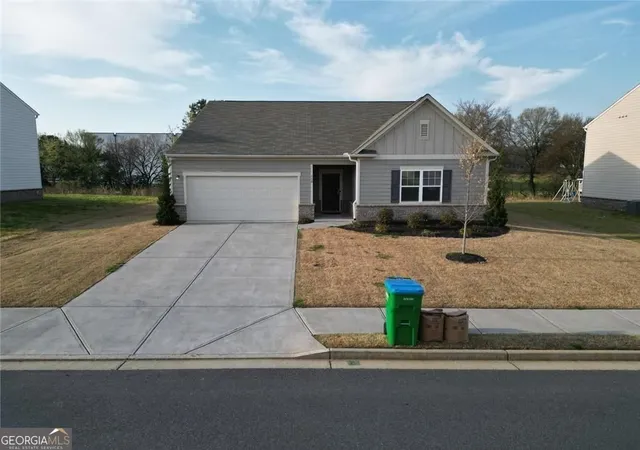 Photo 1 of Single family home for sale at 158 Verona Dr, Cartersville, GA 30120 | MLS# 10719135 | Listing updated on 2026-08-03