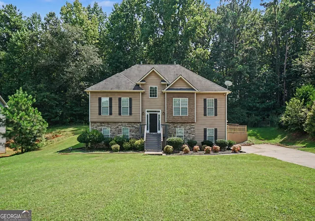 Photo 1 of Single family home for sale at 60 Ashley Pointe Dr, Hiram, GA 30141 | MLS# 10826654 | Listing updated on 2026-09-07