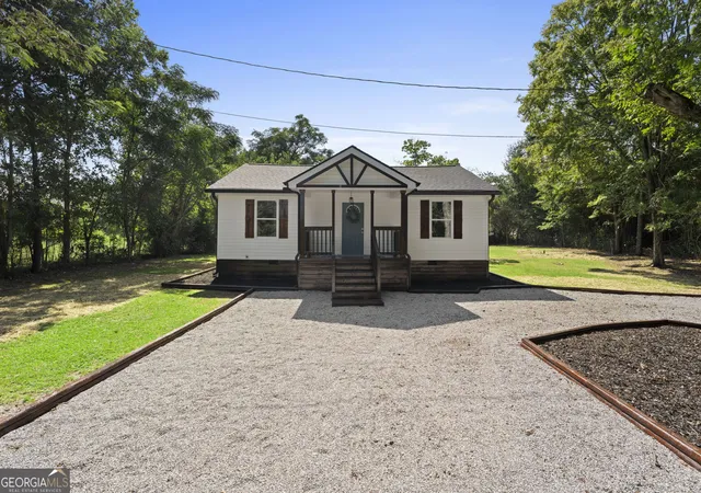 Photo 2 of Sale Pending at 92 Circle St, Forsyth, GA 31029 | MLS# 10833698 | Listing updated on 2026-09-05
