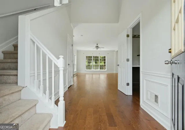 Photo 3 of Single family home for sale at 619 Lullingstone Dr Se, Marietta, GA 30067 | MLS# 10786355 | Listing updated on 2026-09-05