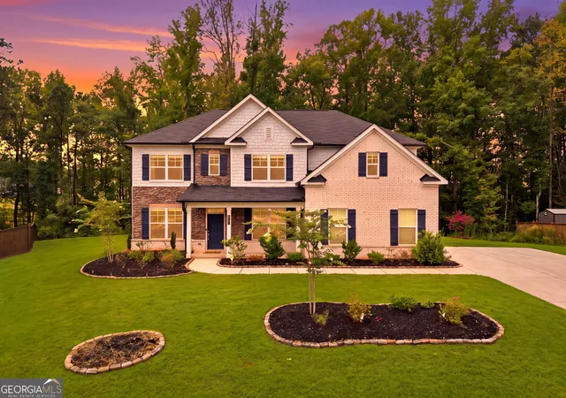 Photo 1 of Single family home for sale at 462 Sylvie Dr, Mcdonough, GA 30252 | MLS# 10835298 | Listing updated on 2026-09-19