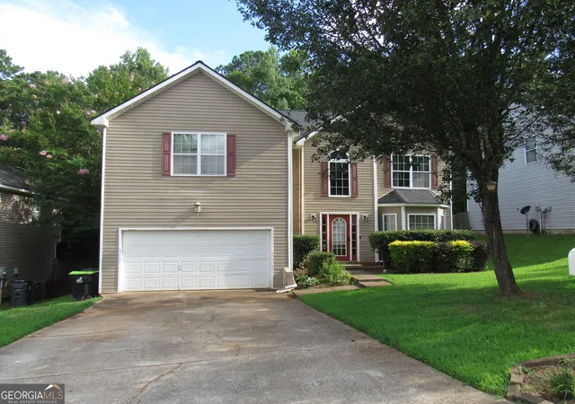 Photo 1 of Sale Pending at 1043 Summer Gate Dr, Villa Rica, GA 30180 | MLS# 10832275 | Listing updated on 2026-09-30