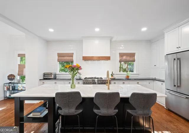 Photo 2 of Single family home for sale at 755 Virginia Ave Ne, Atlanta, GA 30306 | MLS# 10823723 | Listing updated on 2026-09-13