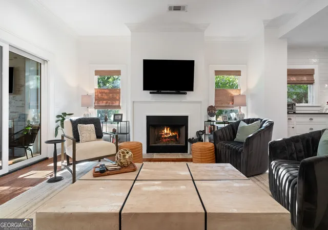 Photo 2 of Single family home for sale at 755 Virginia Ave Ne, Atlanta, GA 30306 | MLS# 10823723 | Listing updated on 2026-09-13