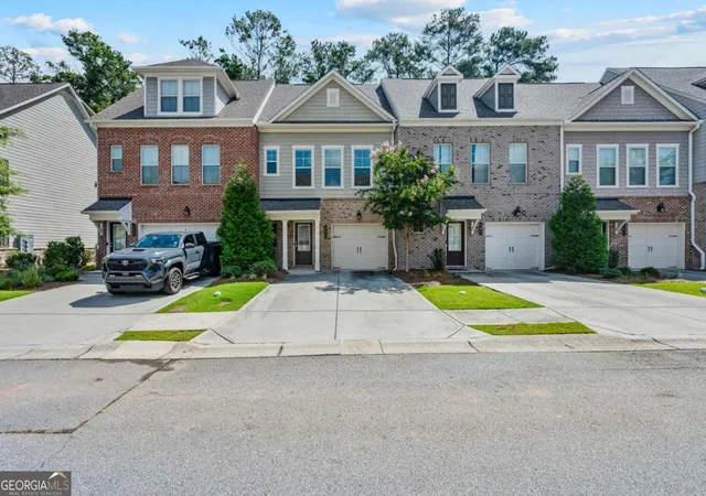 Photo 2 of Townhouse for sale at 211 Mahone Dr, Lilburn, GA 30047 | MLS# 10809896 | Listing updated on 2026-08-21