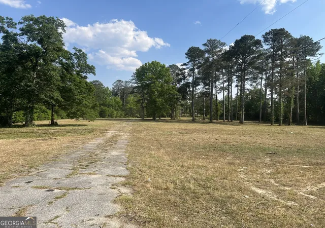 Photo 1 of Land for sale at 323 Forrest Clary Dr, Thomson, GA 30824 | MLS# 10740217 | Listing updated on 2026-06-20