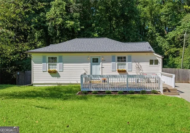 Photo 1 of Single family home for sale at 2538 Gordon Cir Se, Smyrna, GA 30080 | MLS# 10829780 | Listing updated on 2026-09-03