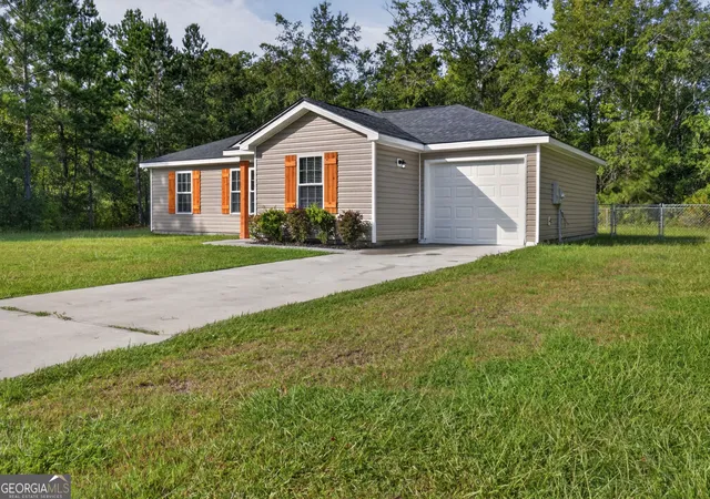 Photo 3 of Single family home for sale at 251 Cutter Gap Se, Ludowici, GA 31316 | MLS# 10827790 | Listing updated on 2026-08-24