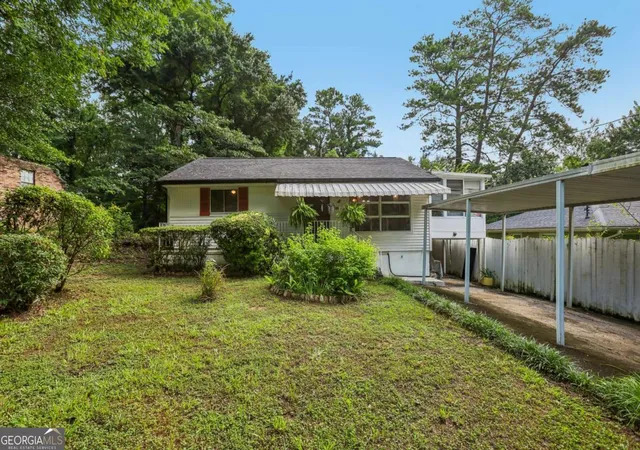 1st image of 1955 Spink St Nw, Atlanta, GA 30318 | MLS# 10809560