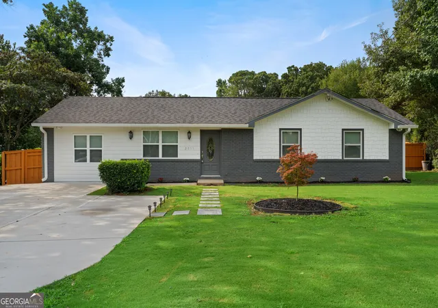 Photo 1 of Single family home for sale at 2855 Haddon Dr, Rex, GA 30273 | MLS# 10826597 | Listing updated on 2026-09-10