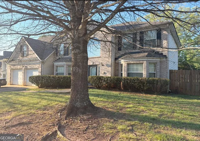 Homes for sale in Fairburn, GA | 7425 Bodnant Dr, Fairburn, GA 30213 | MLS# 10765888