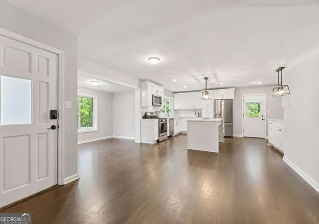 Photo 2 of Single family home for sale at 1507 Lively Ridge Rd Ne, Atlanta, GA 30329 | MLS# 10805664 | Listing updated on 2026-09-05