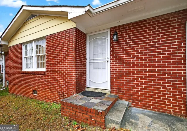 Photo 2 of Single family home for sale at 1742 Cardinal Rd, Jonesboro, GA 30238 | MLS# 10665210 | Listing updated on 2026-07-16