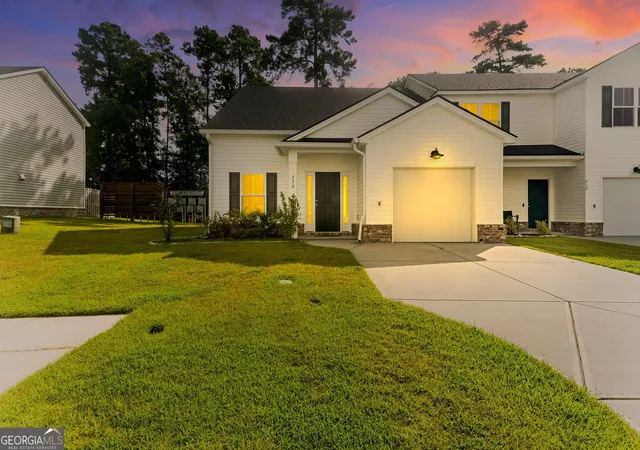 Photo 1 of Townhouse for sale at 220 Haisley Run, Guyton, GA 31312 | MLS# 10823851 | Listing updated on 2026-09-05