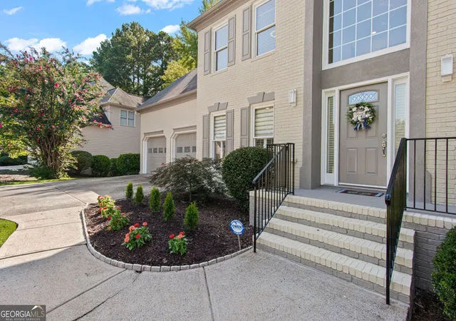 Photo 2 of Single family home for sale at 1455 Richards Cir, Alpharetta, GA 30009 | MLS# 10833061 | Listing updated on 2026-09-16
