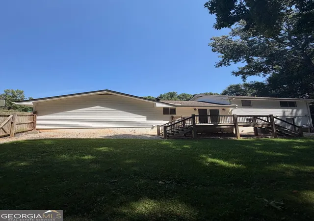 Photo 2 of Single family home for sale at 6892 Maddox Rd, Morrow, GA 30260 | MLS# 10830728 | Listing updated on 2026-09-04