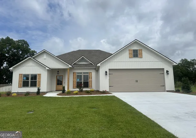 Homes for sale in Valdosta, GA | 3921 Bull Run, Valdosta, GA 31605 | MLS# 10786584