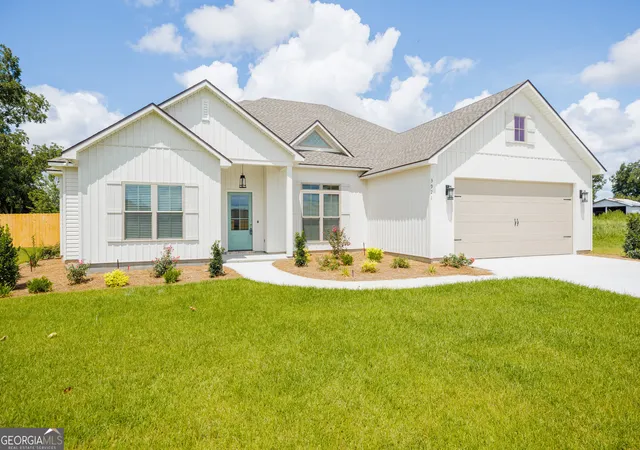 Photo 3 of Single family home for sale at 3921 Bull Run, Valdosta, GA 31605 | MLS# 10786584 | Listing updated on 2026-08-09