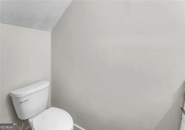 4th image of 3275 Abbeywood Dr, Decatur, GA 30034 | MLS# 10804950