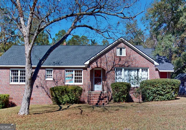 1st image of 634 W Main St, Swainsboro, GA 30401 | MLS# 10830626